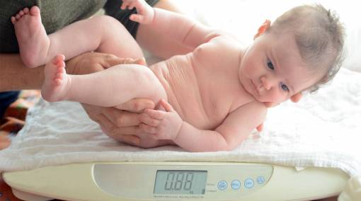 Babies-8-reasons-for-your-baby's-slow-weight-gain-MAIN